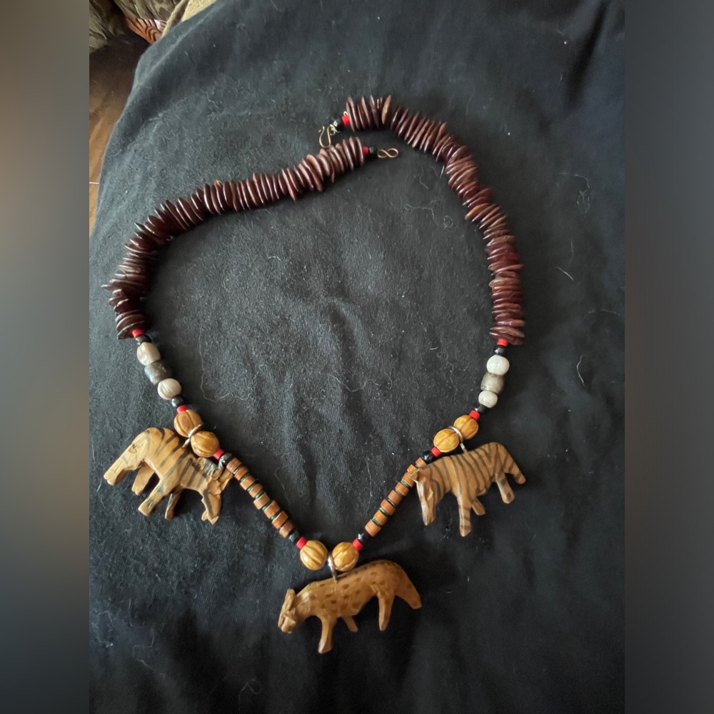 Vintage hand carved wood African animals necklace and giraffe earrings
